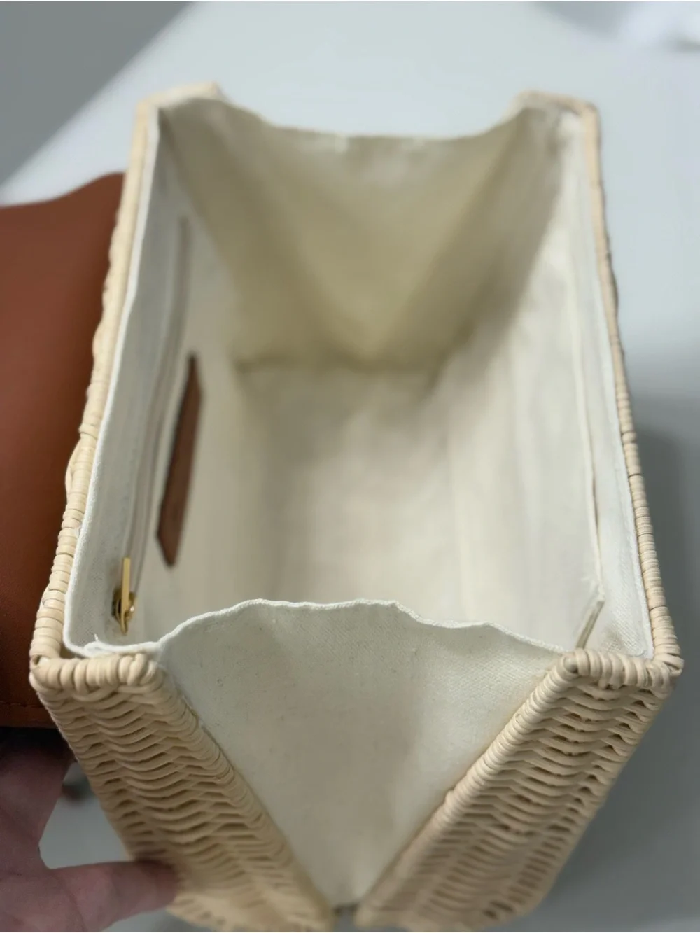 Tommy Bahama Tan Leather & Natural Rattan Top-Handle Satchel NWT - Picture 7 of 12